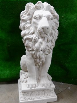 Sitting Lion Statue